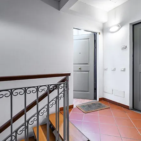 Arno River Quiet Apartment