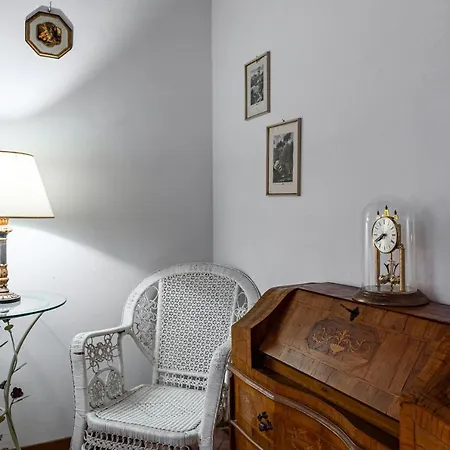 Arno River Quiet Apartment